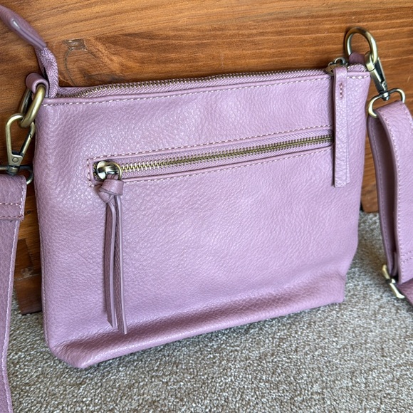 NWOT JOY SUSAN Lavender Crossbody Bag - Picture 3 of 7